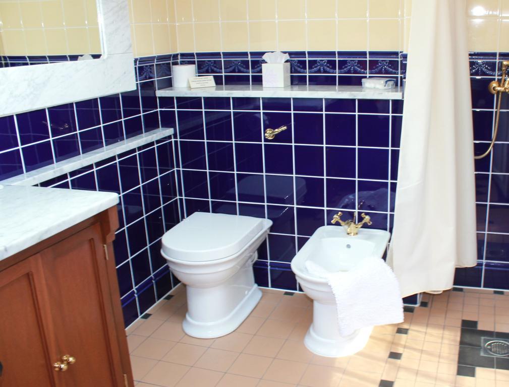 The Pitstop Bed & Breakfast Little Hallingbury (Essex)