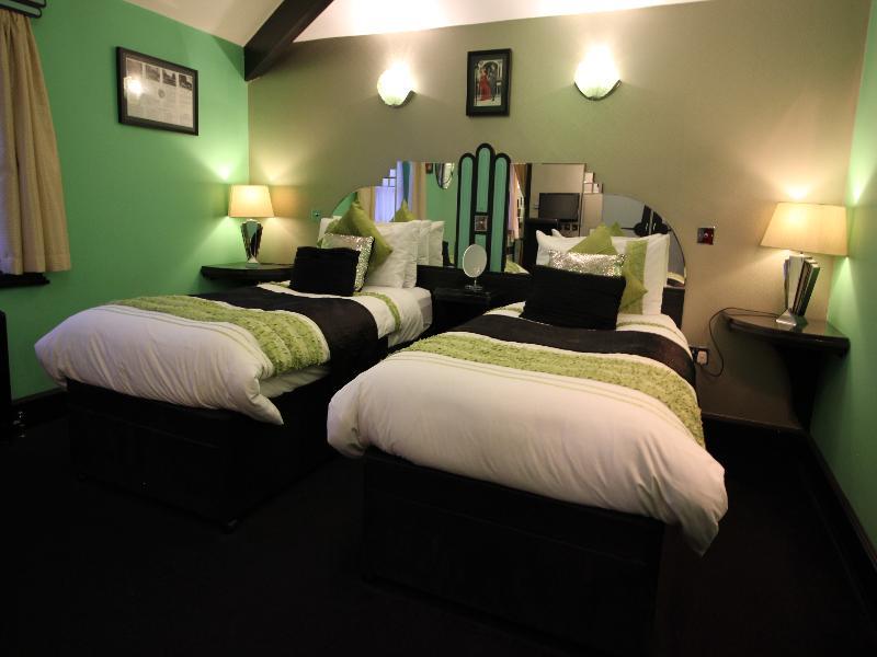 The Pitstop Bed & Breakfast