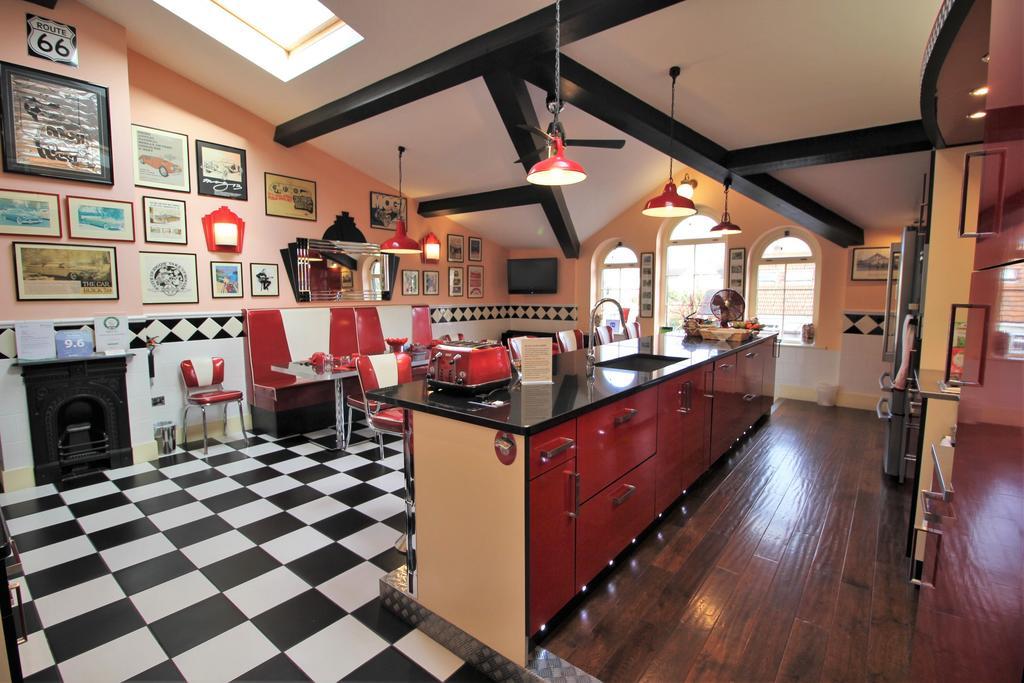 Bed & Breakfast The Pitstop Little Hallingbury (Essex)